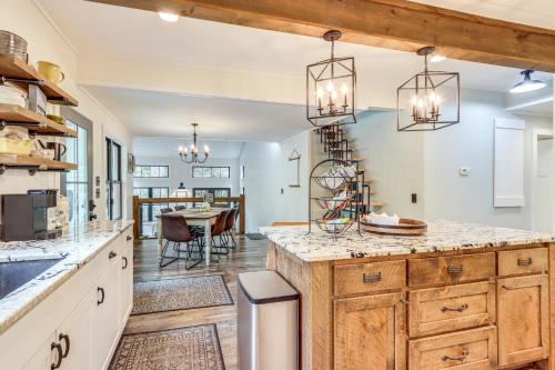 Mountaintown Creek Escape with Fire Pit and Luxe Deck - image 12