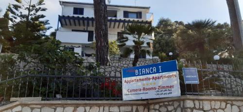Apartments & Rooms Bianca