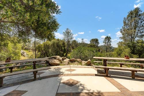 Emerald Ranch of Yosemite