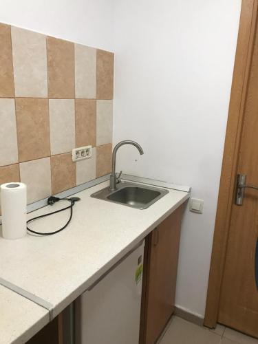 Garsoniera zona Anda in Km 4