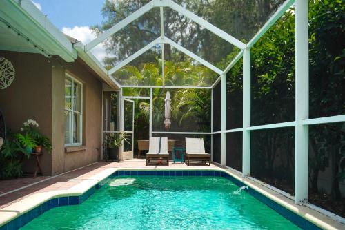 Pet-Friendly Valrico Vacation Home with Lanai! in Valrico, USA