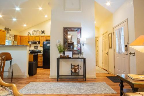 Sasquatch Lode CD Sleeps 22 - image 14