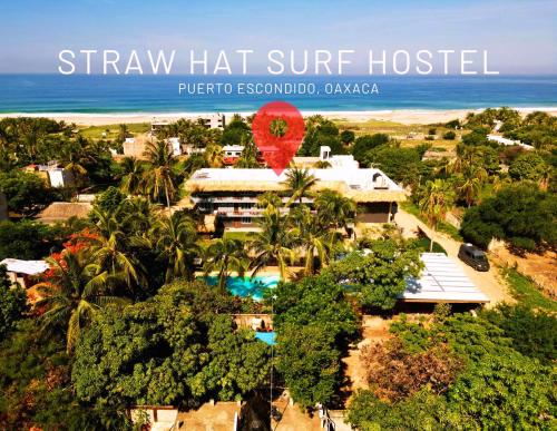 Exterior view, Straw Hat Surf Hostel & Bar in Puerto Escondido