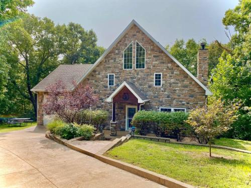 . Serenity House Retreat Near MKT