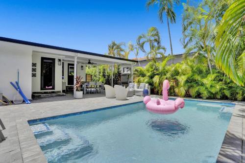 Casa Coral with Pool Charcoal BBQ area – khách sạn tại Coral Way