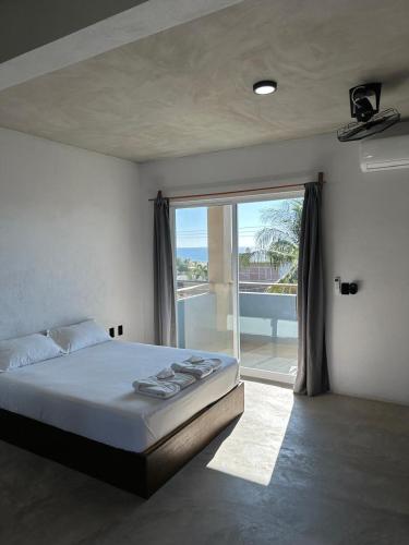 1 queen bed