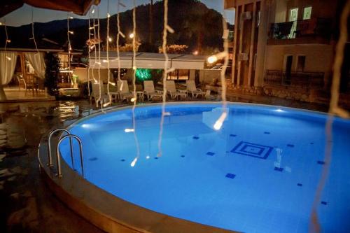 Princess of Ozalp - image 9