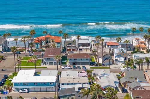 Fresh New Listing Oside Palms Amazing Place by the Sea