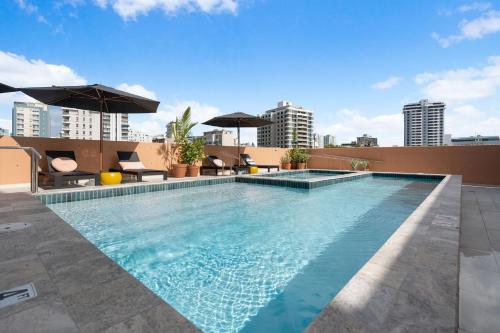 HiBird Apartments& Suites - image 13