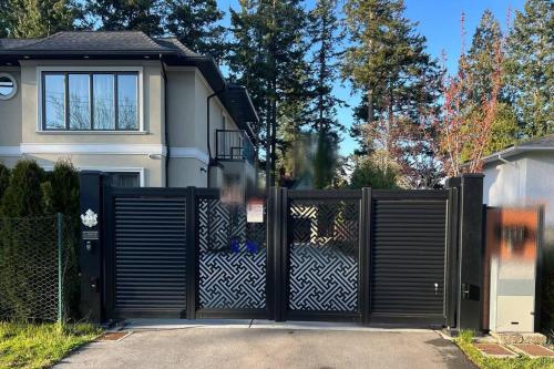 Quiet Guest Suite in Beautiful Victoria Core in Victoria, Canada