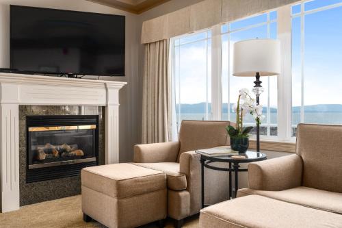 554986564 Hotel Bellwether on Bellingham Bay