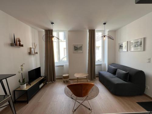 Le quarante neuf in แซ็ง-ตาม็อง-มงรงด์