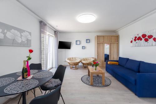 Figaro Vrsar with Pool and Garden for 4 Persons in Petalon