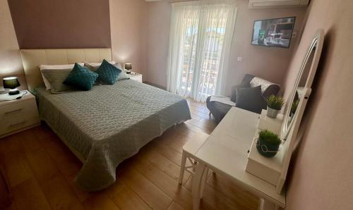 Paschali apartment with 1 bedroom in Ammoudia in Ammoudia