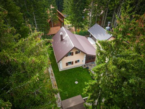 Holiday house with a swimming pool Mrkopalj, Gorski kotar - 23125