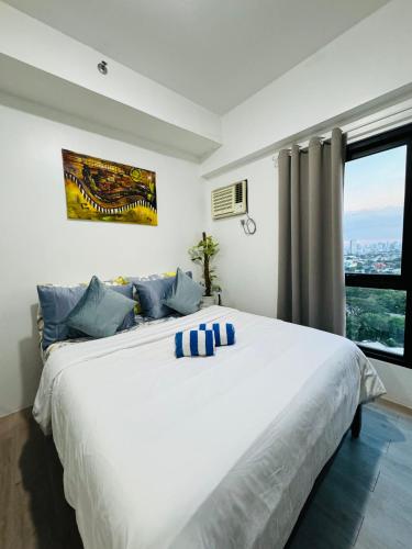 Vinia Infinity Studio 1 Near Malls with WiFi and Netflix, Manila