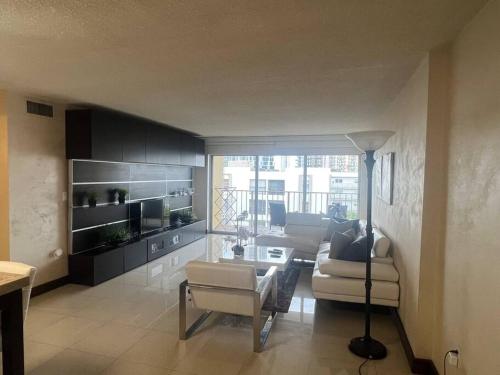 Your perfect home away from home in Sunny Isles Beach, USA