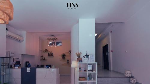 Tins Boutique Suites - image 9