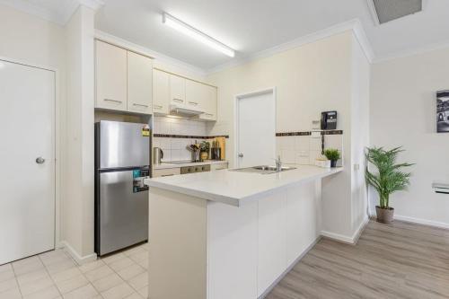 East Perth Apartment with Free Wi-Fi and Parking