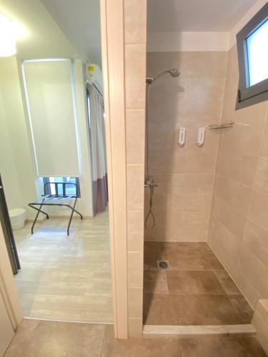 Tins Boutique Suites - image 12
