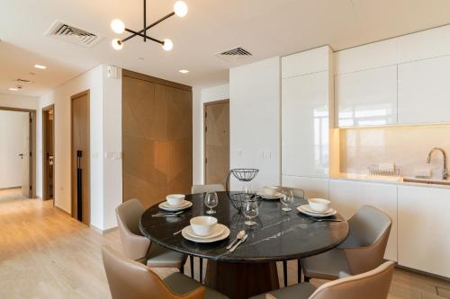 Palace ResidenceDubai Creek Harbour - 2BR Apartment - Allsopp&Allsopp - image 3