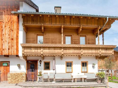 Apartment in Hainzenberg in a ski area