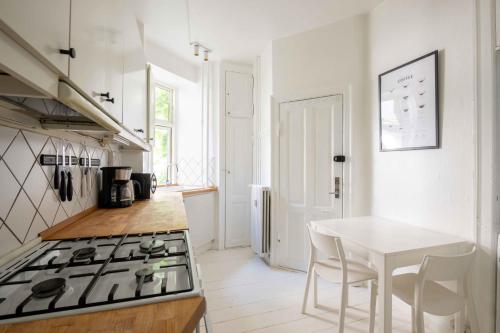 3 Bedroom Apartment - Perfect for Families - image 7