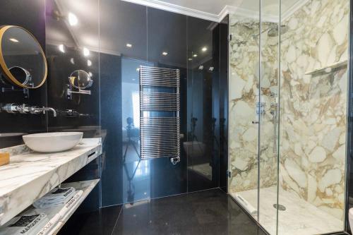 Superior Double Room image 1