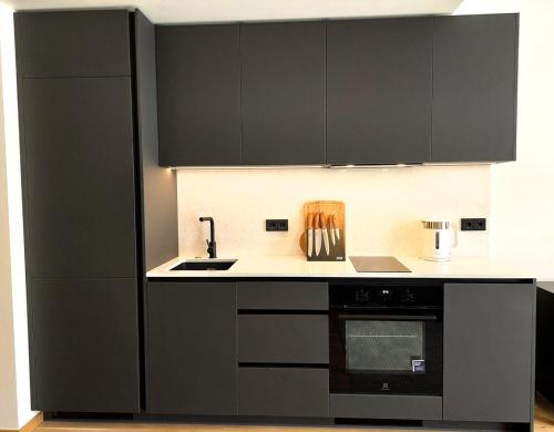 Johanna Quest Studio Johanna Quest Studio