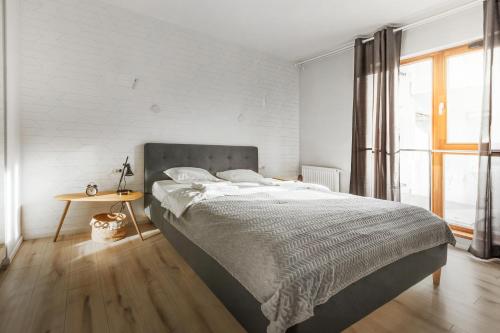 Luksusowy apartament z parkingiem w samym centrum Wrocławia, Breslau (Foto 11)