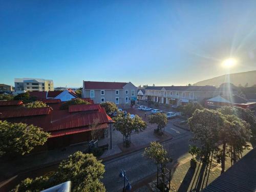 Central - Whale Watching Paradise -Self check in in Hermanus