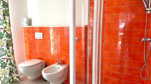 One-Bedroom Apartment image 6
