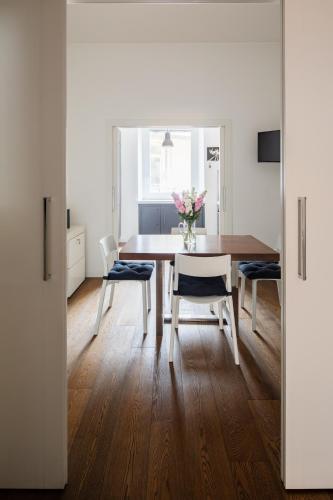 2 bedrooms flat near Via Veneto, Roma (foto 4)