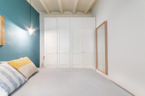 Amazing flat in Barceloneta with private terrace 2-2, Барселона (фото 7)