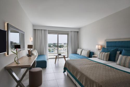 Atlantica Aeneas Resort - image 14