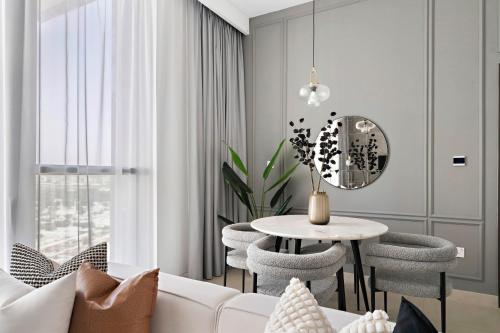 Silkhaus Vacation Homes Heart of Downtown High Floor with View, Дубай (фото 7)