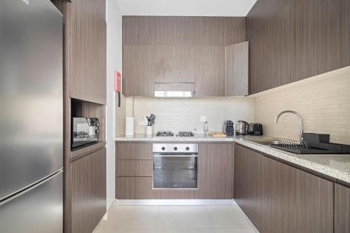 Silkhaus Vacation Homes Heart of Downtown High Floor with View, Дубай (фото 9)