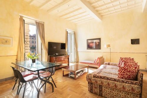 Farnese Designer Loft by Romeloft - image 6