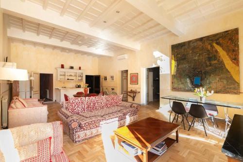 Farnese Designer Loft by Romeloft - image 11