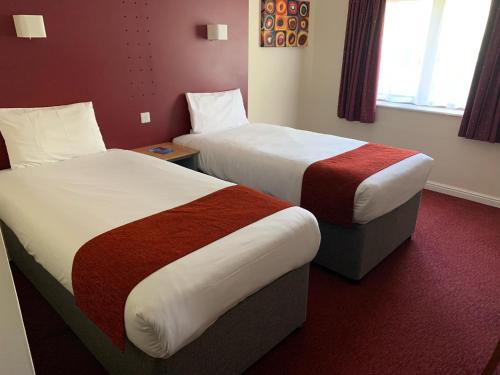 Days Inn by Wyndham Southampton Rownhams - image 5