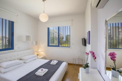 Protaras Aster Seaside Suite - image 2