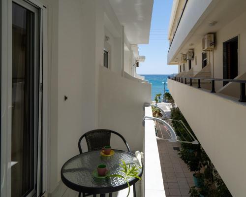 Giant Woman in Arkalochori