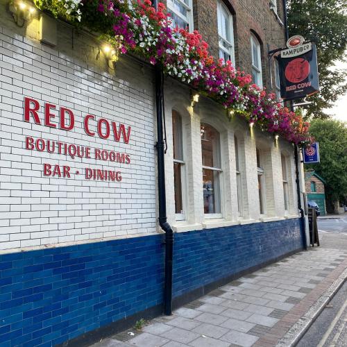 The Red Cow - Guest House