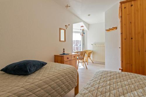 Holiday Home image 10