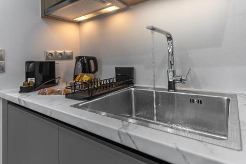 Stylish Living-Avra - image 13