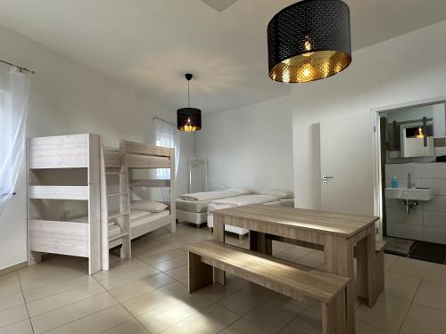 Superior One-Bedroom Apartment