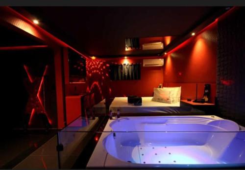 Motel Desireé (Motel Desiree) in ริโอเปเกโน