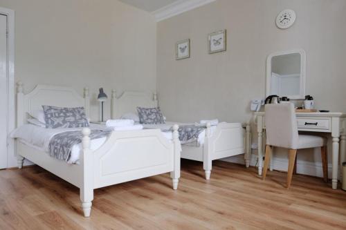 Court Colman Manor - image 10