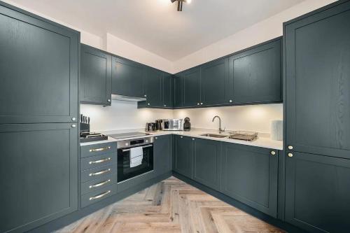 Exclusive London Townhouse w Terrace - Pass the Keys - image 10