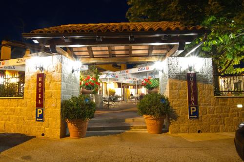 Hotel Grahor - image 11